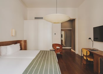 Triple Room (Triple Room  2)
