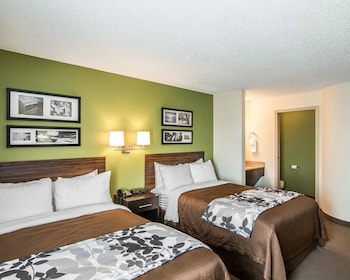 Standard Room, 2 Double Beds, Non Smoking