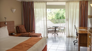 Premium Room, 2 Queen Beds, Balcony, Pool View
