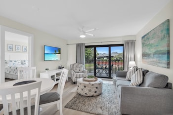 Premium Condo, 2 Bedrooms, Lanai