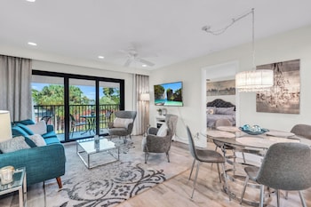 Premium Condo, 2 Bedrooms, Balcony, Resort View