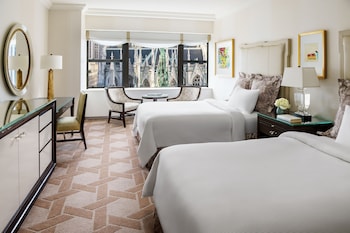 Room, 2 Double Beds, Accessible (Cathedral View)