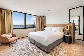 Premier River View Suite