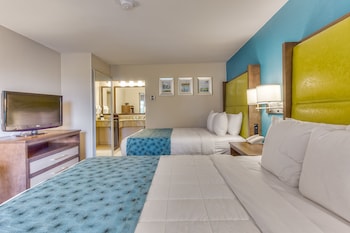 Room, 2 Queen Beds, Smoking (Pet Friendly)