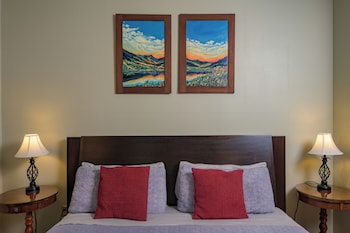 Local Artist Suite #1