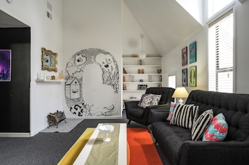 Local Artist Suite #4