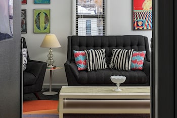 Local Artist Suite #4