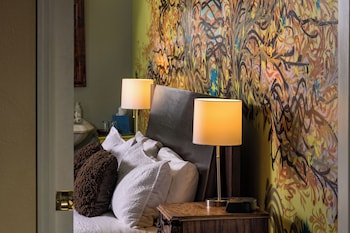 Local Artist Suite #3
