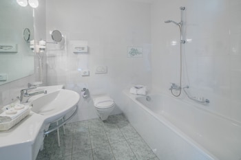 Deluxe Room, Balcony