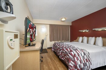 Deluxe Room, 1 King Bed (Smoke Free)