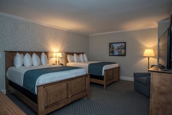 Standard Room, 2 Double Beds