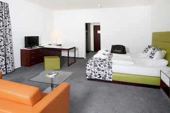 Deluxe Single Room