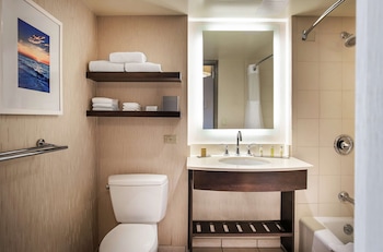 Room, 1 King Bed (High Floor)
