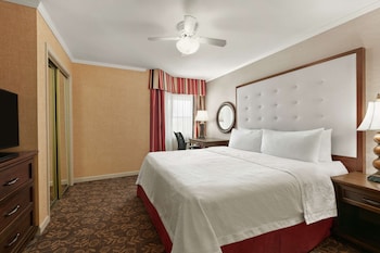 Suite, 1 King Bed, Non Smoking