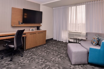 Studio, 1 King Bed with Sofa bed