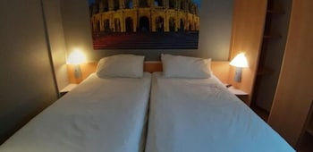 Standard Room, 2 Twin Beds
