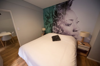 Apartment, Multiple Beds