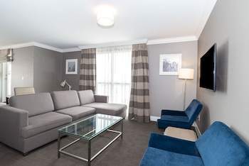 Suite, 1 King Bed with Sofa bed, Balcony, Tower (Kitchen, W/D)