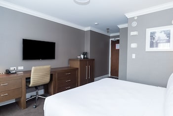 Room, 1 King Bed, Balcony, Tower