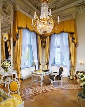 Royal Suite, 1 Bedroom, City View