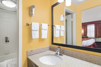 Studio Suite, 2 Double Beds, Non Smoking