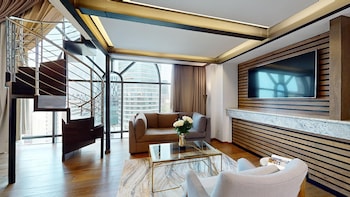 Premium Loft