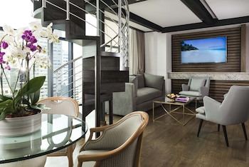 Premium Loft