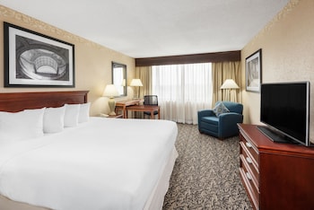 Standard Room, 1 King Bed
