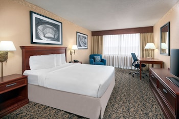 Standard Room, 1 King Bed