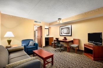 Junior Suite, 1 King Bed with Sofa bed