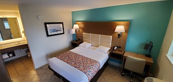 Standard Room, 1 Queen Bed, Non Smoking