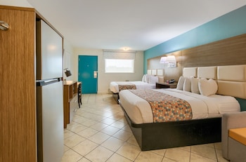 Standard Room, 2 Queen Beds, Accessible