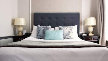 Room, 1 Double Bed, Non Smoking, Sea View