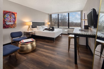 Standard Room, 1 King Bed, Non Smoking