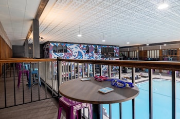 Standard Room, 2 Queen Beds, Non Smoking, Balcony (Pool View)
