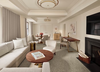 Classic Suite, Park View, Corner