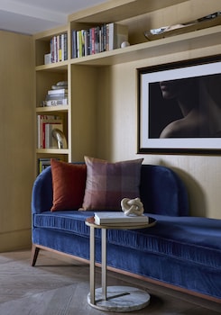 Presidential Suite, Corner (House)
