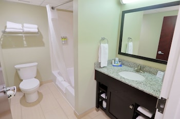 Suite, 1 King Bed, Accessible (Communications Accessible)