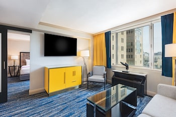 Executive Suite, 1 King Bed