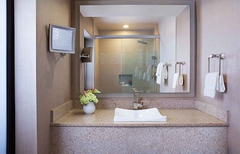 Superior Room, 1 King Bed
