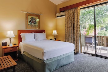 Standard Room, 1 Queen Bed