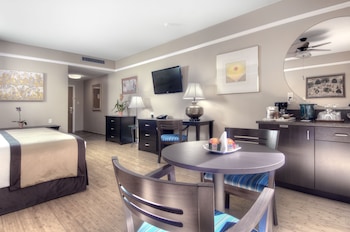Deluxe Room, 2 Queen Beds