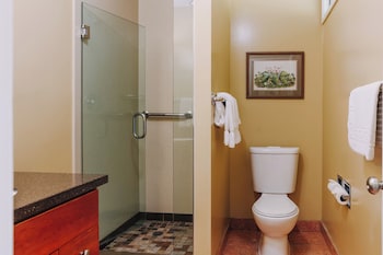 Deluxe Room, 2 Queen Beds