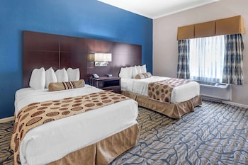 Standard Room, 2 Double Beds, Non Smoking