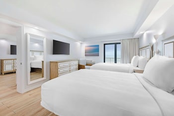 Suite, 2 Double Beds, Non Smoking, Balcony (with Sofabed;Gulf View)