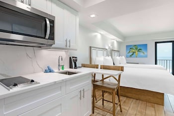 Standard Room, 2 Double Beds, Non Smoking, Balcony (Gulf View)