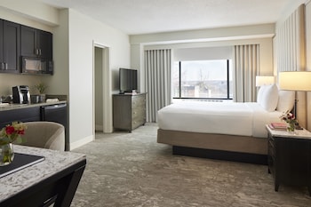Junior Suite, 1 Queen Bed