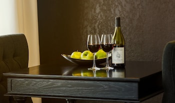 One Bedroom Suite with Kitchenette