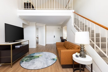 Suite, 3 Bedroom
