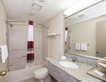 Deluxe Room, 2 Queen Beds, Non Smoking